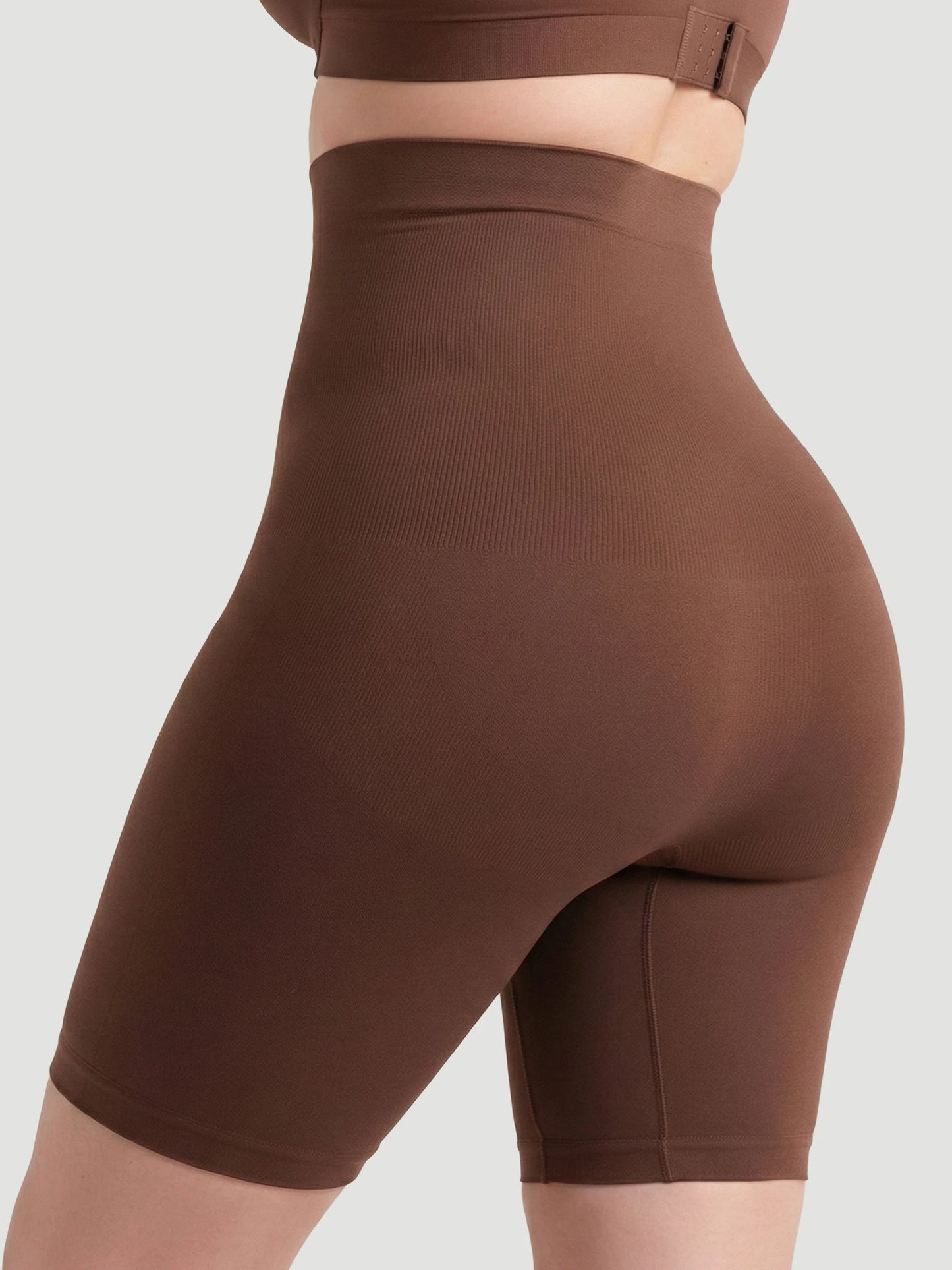 Skavix™ High Waisted Shaping Shorts – Sculpt, Lift & Support for a Confidence Boost ✨👖